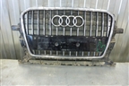 Решетка радиатора (после 2012г под парктроник) (8R0853651R) для Audi Q5 c 2008-2017г (Ку 5)