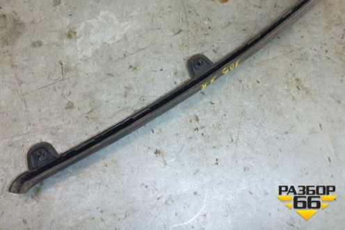 Направляющая стекла задней двери првой (9684079280D) для Peugeot 308 с 2007-2014г