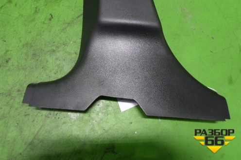 Обшивка стойки центральная нижняя левая (76916AU000) для Nissan Primera (P12E) с 2001-2008г (Примера)