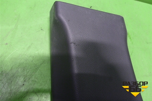 Обшивка стойки центральная нижняя левая (76916AU000) для Nissan Primera (P12E) с 2001-2008г (Примера)