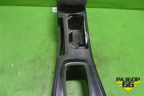 Подлокотник (правый руль) (96931AW500) для Nissan Primera (P12E) с 2001-2008г (Примера)