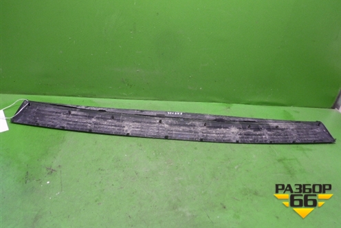 Накладка заднего бампера (до 2012г) (5216260040) для Toyota Land Cruiser (200) с 2008г (Ленд Крузер)