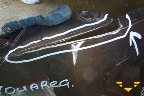 Бампер задний (с юбкой до 2015г под парктроник) для Volkswagen Touareg с 2010-2018г (Туарег)