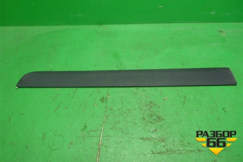 Накладка двери передней левой (новая) (990E079J07000) для Suzuki SX4 с 2006-2013г