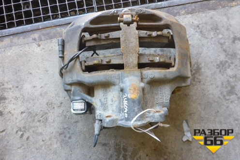 Суппорт передний правый (A9444208001) для Mercedes Benz TRUCK Axor 2 с 2004г (Аксор)