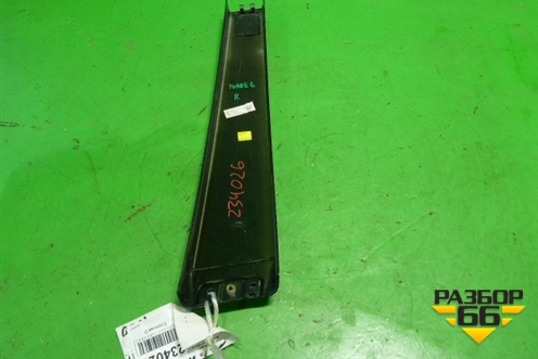 Накладка стойки (центральной правой) (7L6853318D) для Volkswagen Touareg c 2002-2010г