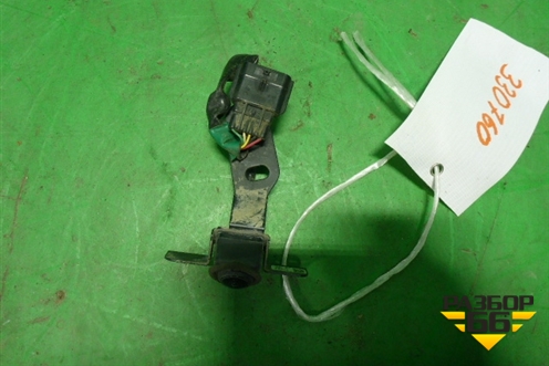 Камера передняя для Infiniti Infiniti QX56/QX80 (Z62) с 2010г (Ку икс56/80)