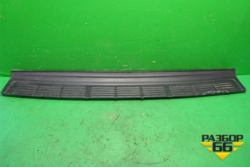 Накладка заднего бампера (до 2012г) (5216260040) для Toyota Land Cruiser (200) с 2008г (Ленд Крузер)