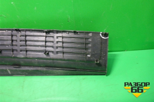 Накладка заднего бампера (до 2012г) (5216260040) для Toyota Land Cruiser (200) с 2008г (Ленд Крузер)