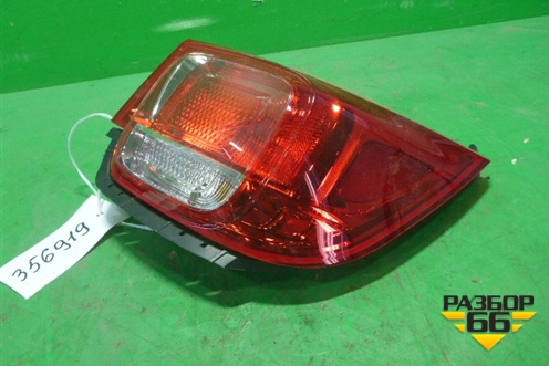 Фонарь задний наружный правый (новый) (25920376) для Chevrolet Malibu с 2011г