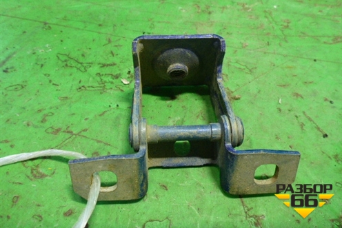 Петля двери багажника (46832829) для Fiat Grande Punto с 2005г