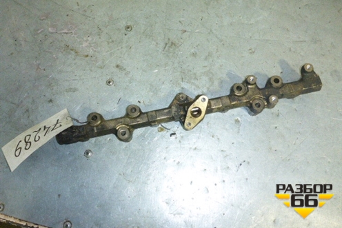 Рейка топливная рампа правая для Infiniti Infiniti QX56/QX80 (Z62) с 2010г (Ку икс56/80)