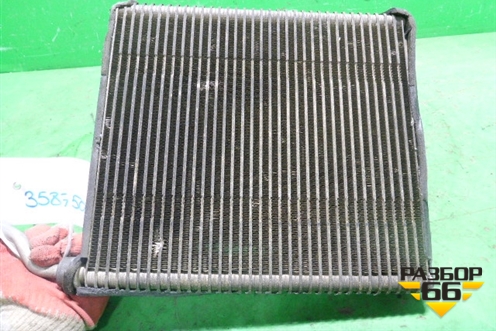 Испаритель кондиционера (передний) (272811HA0A) для Infiniti Infiniti QX56/QX80 (Z62) с 2010г (Ку икс56/80)