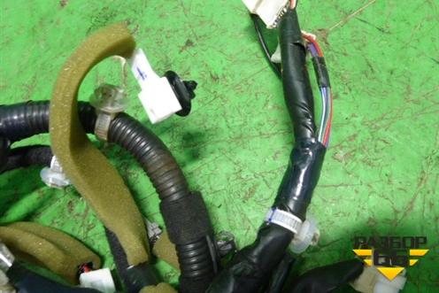 Проводка двери багажника для Infiniti Infiniti QX56/QX80 (Z62) с 2010г (Ку икс56/80)