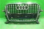 Решетка радиатора (после 2012г под парктроник) (8R0853651R) для Audi Q5 c 2008-2017г (Ку 5)