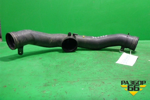 Патрубок воздушного фильтра (4.2л BAR) (7L6129627G) для Volkswagen Touareg c 2002-2010г (Туарег)