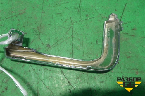 Накладка ПТФ левая (после 2015г верхняя) (5212660130) для Toyota Land Cruiser (200) с 2008г (Ленд Крузер)