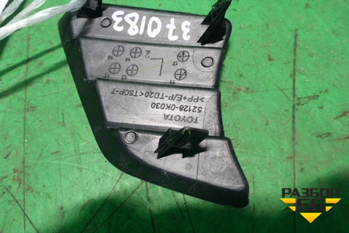 Решетка в передний бампер левая (новая) (521280K030) для Toyota Hilux с 2015-2025г