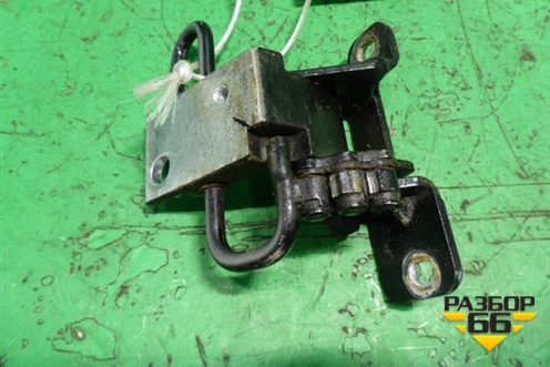 Петля двери задней левой нижняя (3D7833411A) для Volkswagen Phaeton с 2002-2014г (Фаетон)