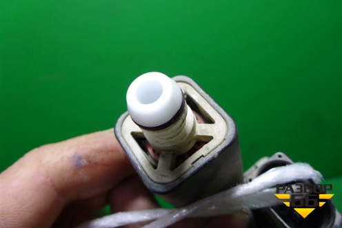 Форсунка омывателя фары правая (30663580) для Volvo S80 с 2006-2016г (C80)