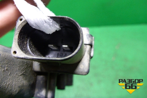 Форсунка омывателя фары правая (30663580) для Volvo S80 с 2006-2016г (C80)