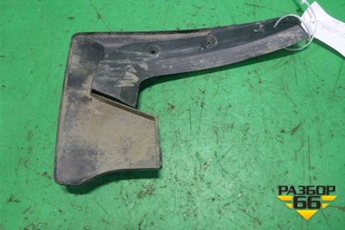 Брызговик задний правый (после 2015г) (7662542150) для Toyota Rav-4 с 2012-2019г (Рав 4)