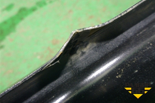 Усилитель заднего бампера (7P0807309A) для Volkswagen Touareg с 2010-2018г (Туарег)