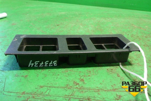 Рамка под кнопки  (3175615) для Volvo TRUCK FM с 2001-2013г (ФМ)