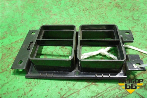 Рамка под кнопки  (3175587) для Volvo TRUCK FM с 2001-2013г (ФМ)