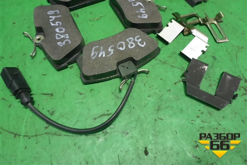 Колодки тормозные задние (новые) (7D0698451F) для Volkswagen Sharan с 2004-2010г