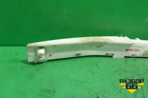 Наполнитель переднего бампера (верхний) (62090CC000) для Nissan Murano (Z50) с 2002-2008г (Мурано)