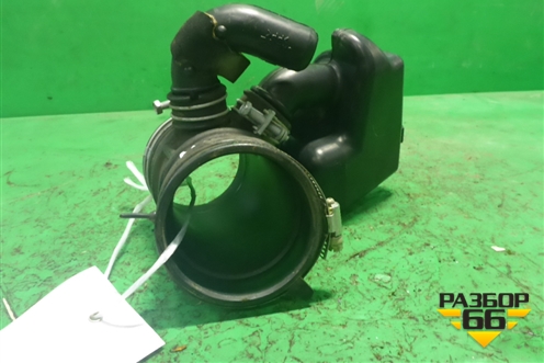 Патрубок воздушного фильтра (3.5л VQ35) для Nissan Murano (Z50) с 2002-2008г (Мурано)