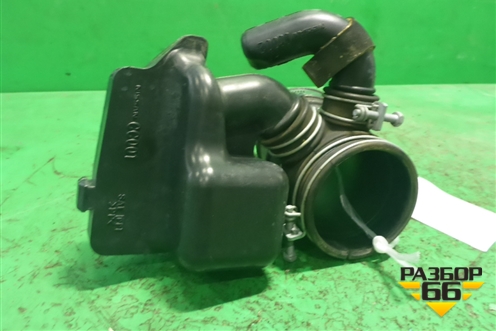 Патрубок воздушного фильтра (3.5л VQ35) для Nissan Murano (Z50) с 2002-2008г (Мурано)