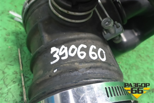 Патрубок воздушного фильтра (3.5л VQ35) для Nissan Murano (Z50) с 2002-2008г (Мурано)