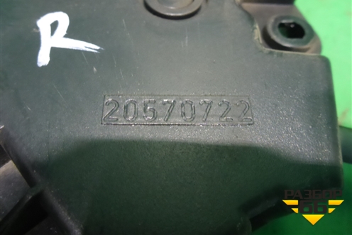 Ручка внутренняя двери правой  (20570722) для Volvo  TRUCK FM с 2001-2013г