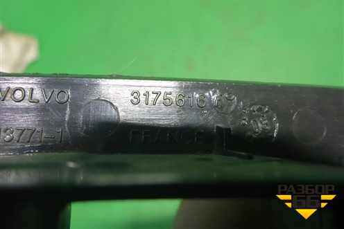 Рамка под кнопки  (3175616) для Volvo TRUCK FM с 2001-2013г (ФМ)