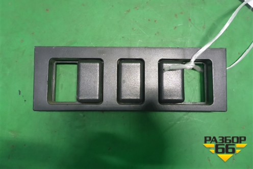 Рамка под кнопки  (3175615) для Volvo TRUCK FM с 2001-2013г (ФМ)