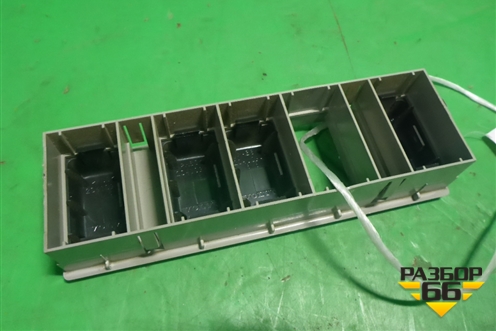 Рамка под кнопки  (20398648) для Volvo TRUCK FM с 2001-2013г (ФМ)