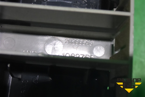 Рамка под кнопки  (20398648) для Volvo TRUCK FM с 2001-2013г (ФМ)