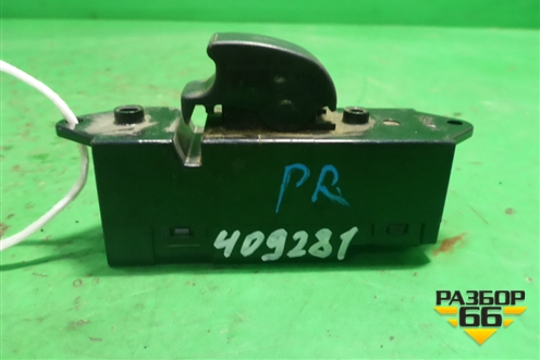 Кнопка стеклоподъёмника (передней правой) (MR587879) для Mitsubishi Lancer-9  с 2003-2008г (Лансер)