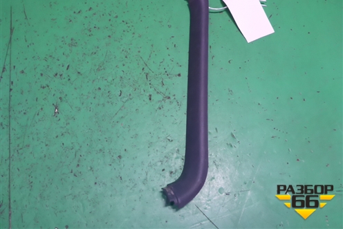 Обшивка двери багажника (верхняя правая) (6793742010) для Toyota Rav-4 с 1994-2000г (Рав 4)