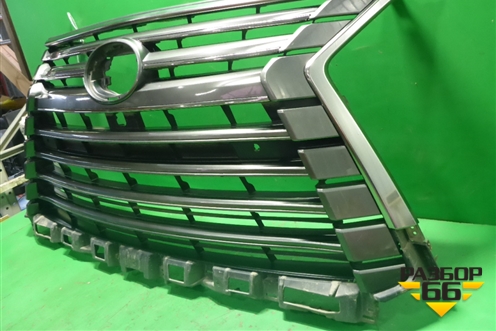 Решетка радиатора (5311260230) для Lexus LX-570 с 2015г (ЛХ)