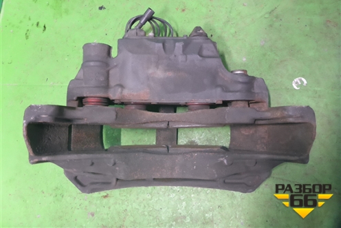 Суппорт передний правый (A9444208001) для Mercedes Benz TRUCK Axor 2 с 2004г (Аксор)