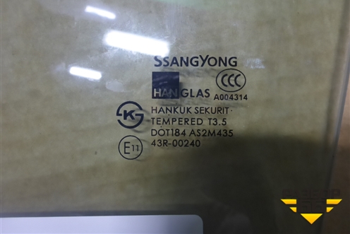 Стекло двери передней левой для Ssang Yong Actyon Sport с 2012