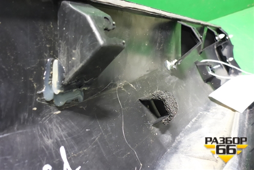 Накладка двери передней правой (после 2015г) (7507342020) для Toyota Rav-4 с 2012-2019г (Рав 4)