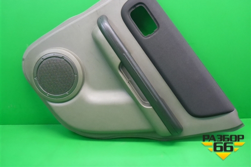 Обшивка двери задней правой под электрику (809008H300) для Nissan X-Trail (Т30) с 2000-2007г (Хтраил)