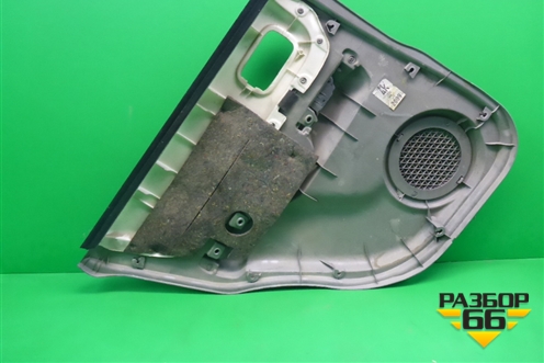 Обшивка двери задней правой под электрику (809008H300) для Nissan X-Trail (Т30) с 2000-2007г (Хтраил)