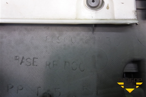 Обшивка двери задней правой под электрику (809008H300) для Nissan X-Trail (Т30) с 2000-2007г (Хтраил)