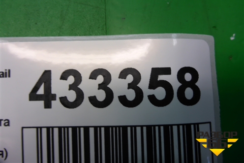 Уплотнитель капота (на решетку стеклоочистителя) для Nissan X-Trail (Т30) с 2000-2007г (Хтраил)
