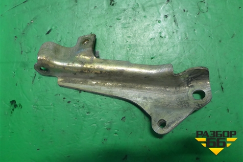 Кронштейн впускного коллектора ( 2.2л YD22ETI) для Nissan X-Trail (Т30) с 2000-2007г (Хтраил)